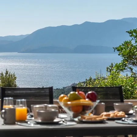 Nikolas Memories Holiday home *